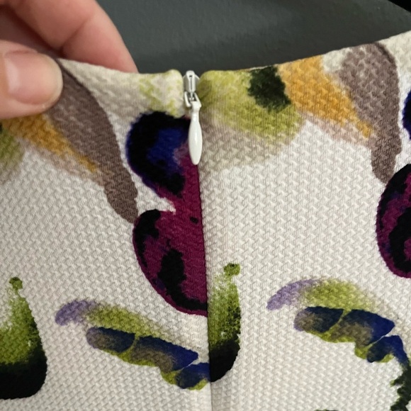 Jemma Waffle Knit Fit & Flare Short Sleeve Business Casual Floral Dress size 12 - Picture 7 of 9